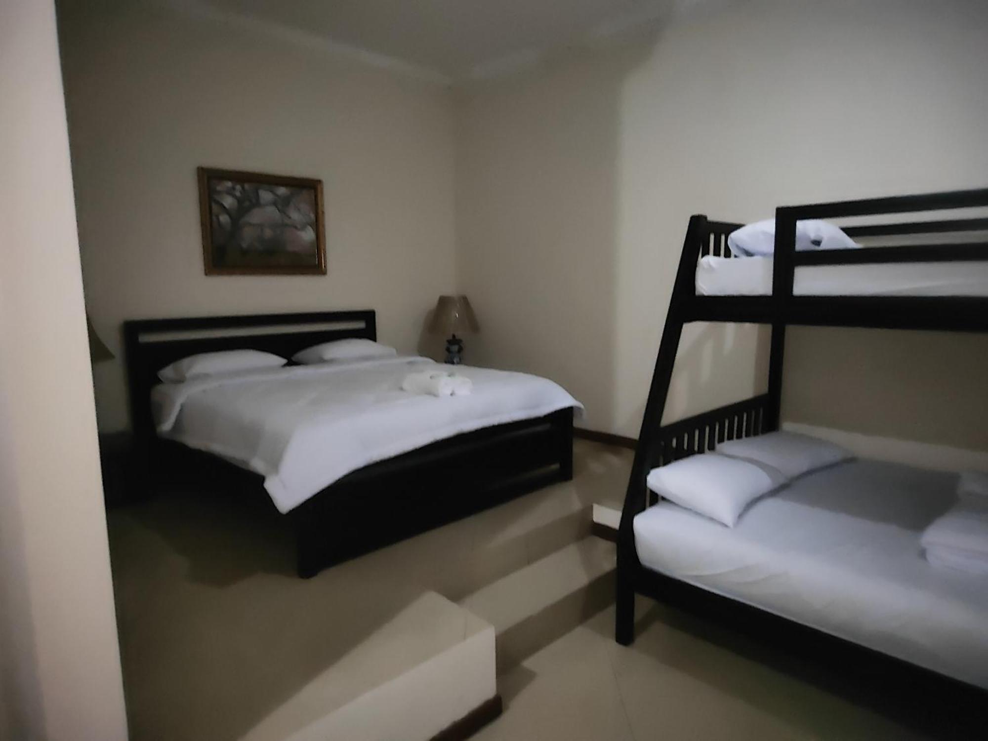 Tirto 27 Homestay Yogyakarta Extérieur photo